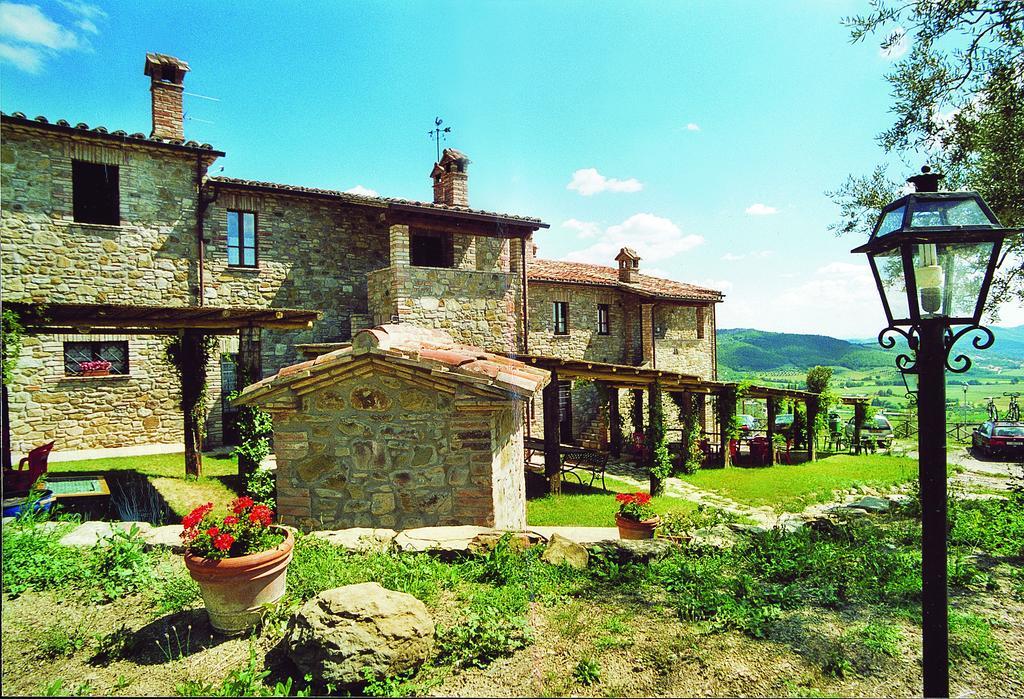 Casale Poggio Colpiccione Apartment Passignano sul Trasimeno Exterior photo