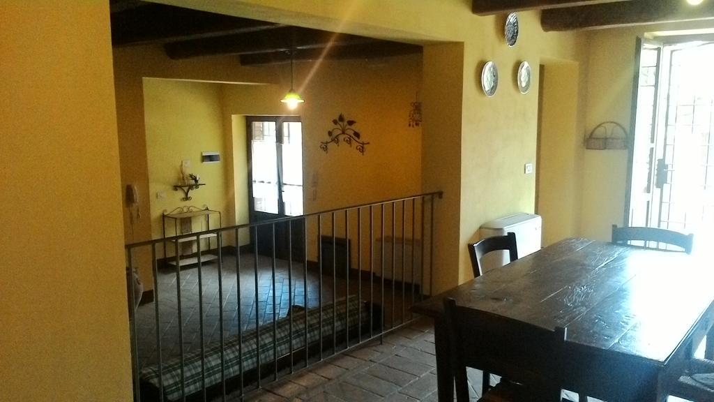 Casale Poggio Colpiccione Apartment Passignano sul Trasimeno Exterior photo
